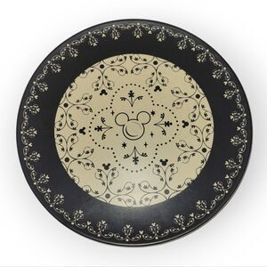 Disney Parks Authentic Original Dining Collection - 11in Dinner Plate Homestead
